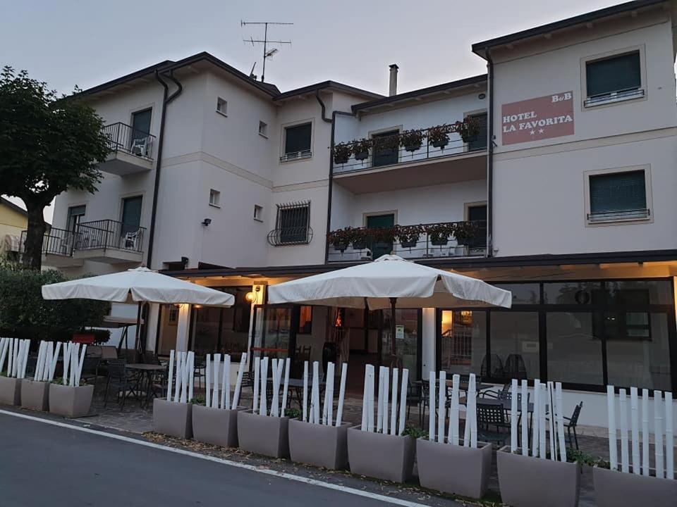 Hotel La Favorita Peschiera del Garda Eksteriør billede